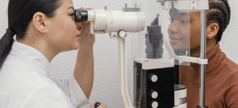 eye specialist in kl